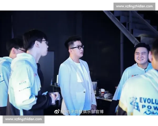 嗨氏领衔激战赛场展现强劲实力 全力拼搏向冠军发起冲击 嗨氏领衔激战赛场展现强劲实力 全力拼搏向冠军发起冲击